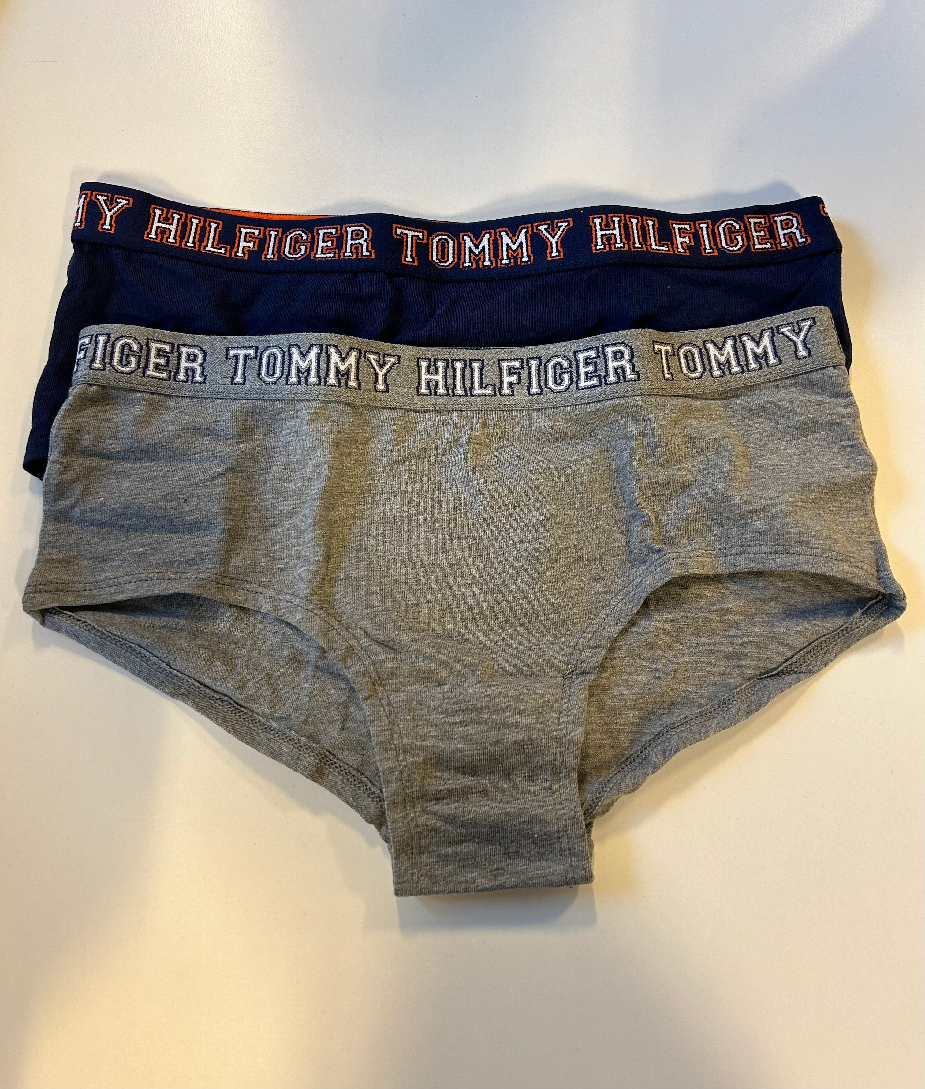 Tommy Hilfiger 2-Pak Trusser Shorty Navy/Grey - Legekammeraten.dk - Legekammeraten.dk