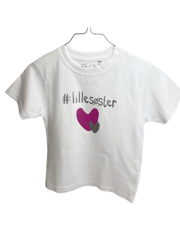 #Lillesøster T-Shirt S/S - Legekammeraten.dk - Legekammeraten.dk